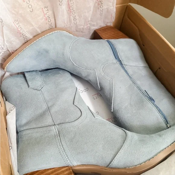 Matisse Blue Suede Women's Western Boots - Picture 2 of 2